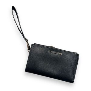 Michael Kors Jet Set Double Zip Wristlet in Black